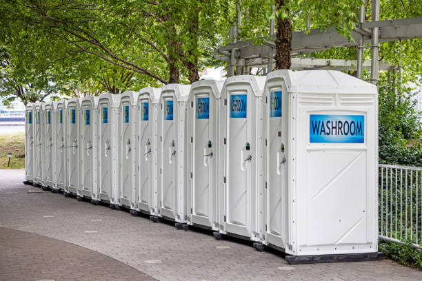 Porta potty delivery and setup in Hopewell, VA